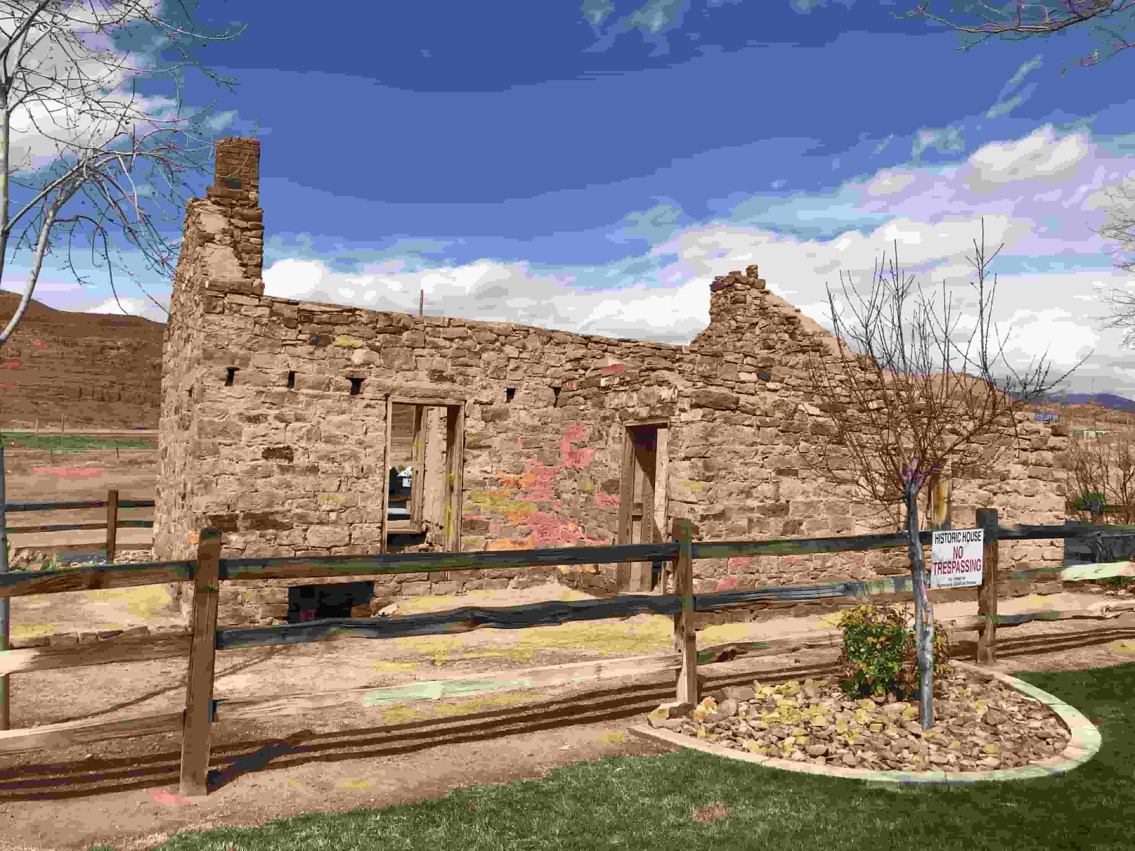 Front view of The Harrisburg Settlers Stone House near St George Utah