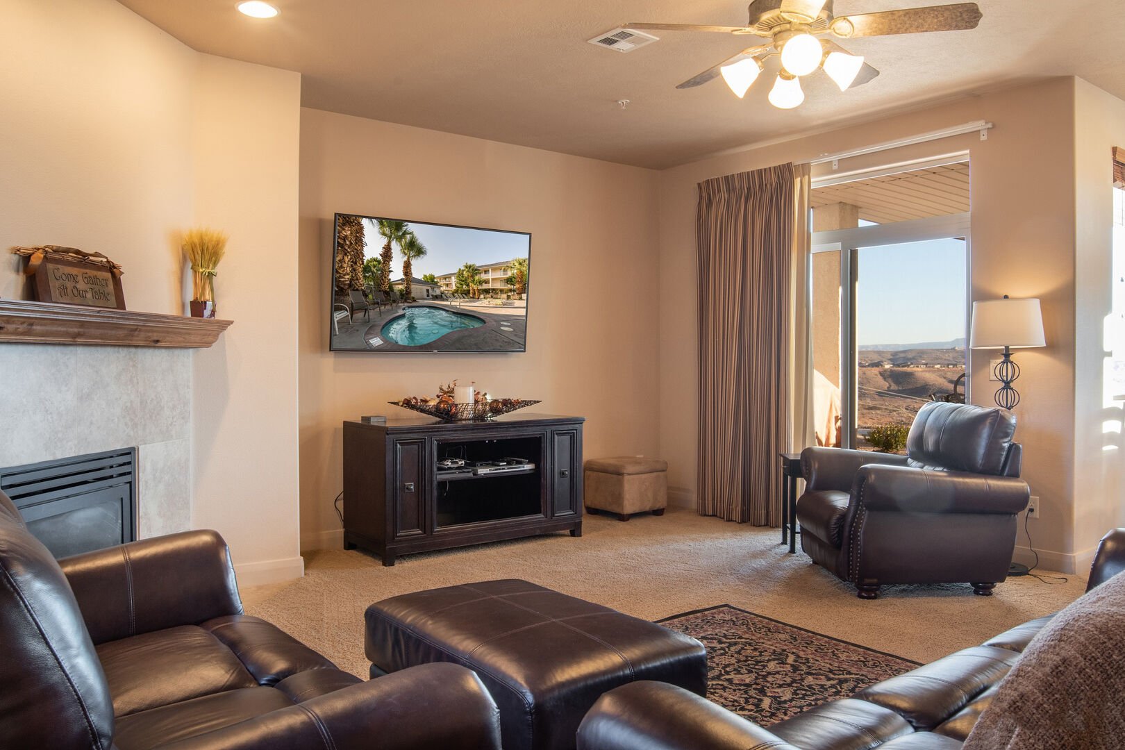 GREAT    great room
