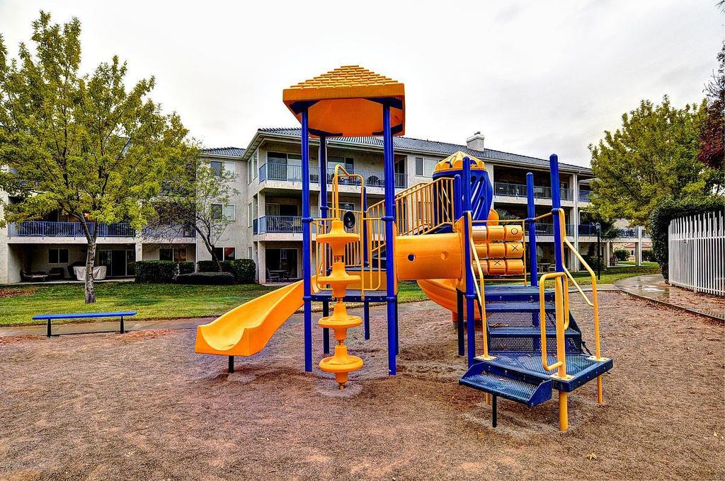 Las Palmas amenities